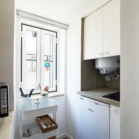 Apartment Casa Com Alma Portuguesa @ Alfama Lisbon